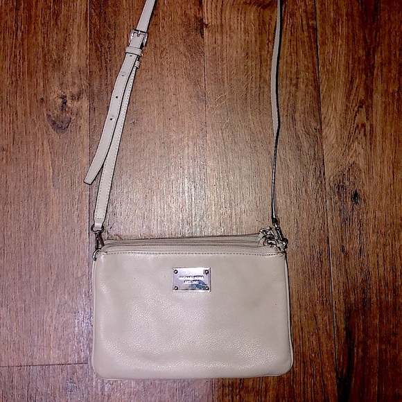 MICHAEL KORS EST. 1983 Purse - Picture 2 of 4